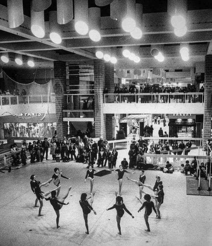 Opening Of The Staten Island Mall Celebration, 1973.