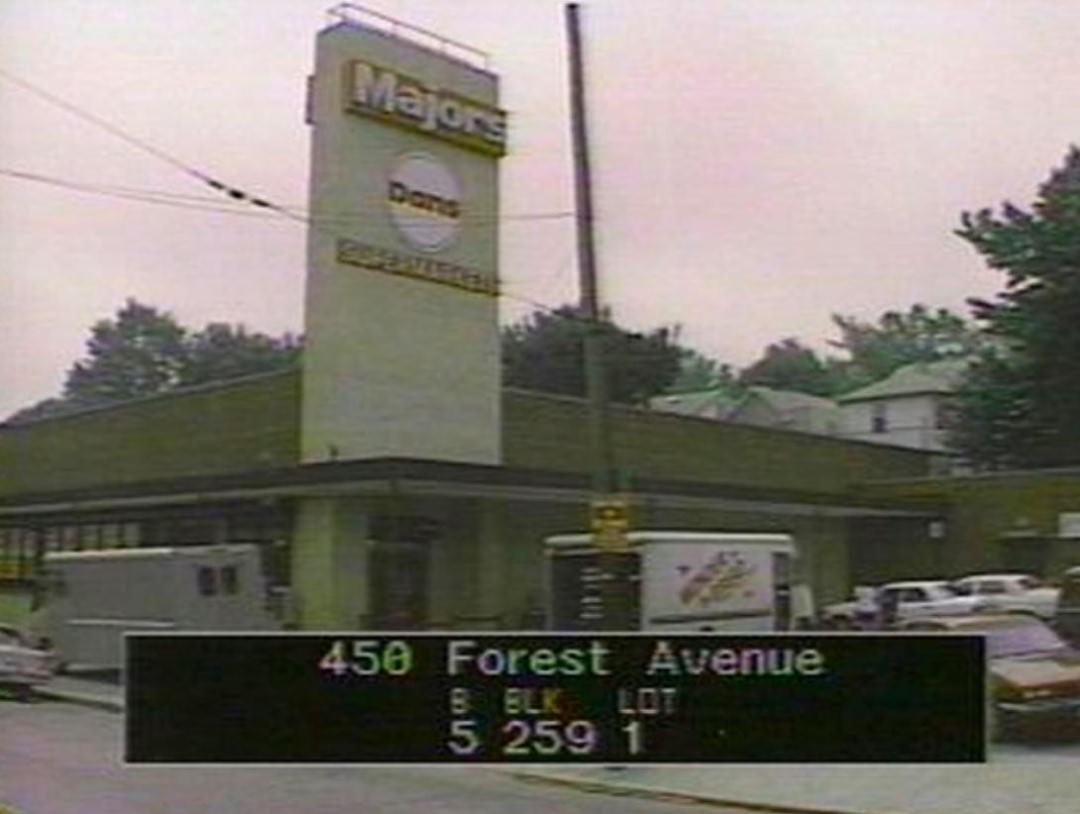Key Food On Forest Ave., 1980S.