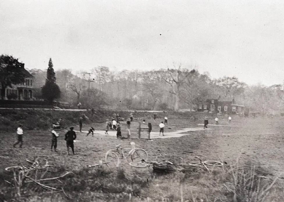 Amboy Road, Annadale; Children Playing In A Lot Off Amboy Road, Circa 1924.