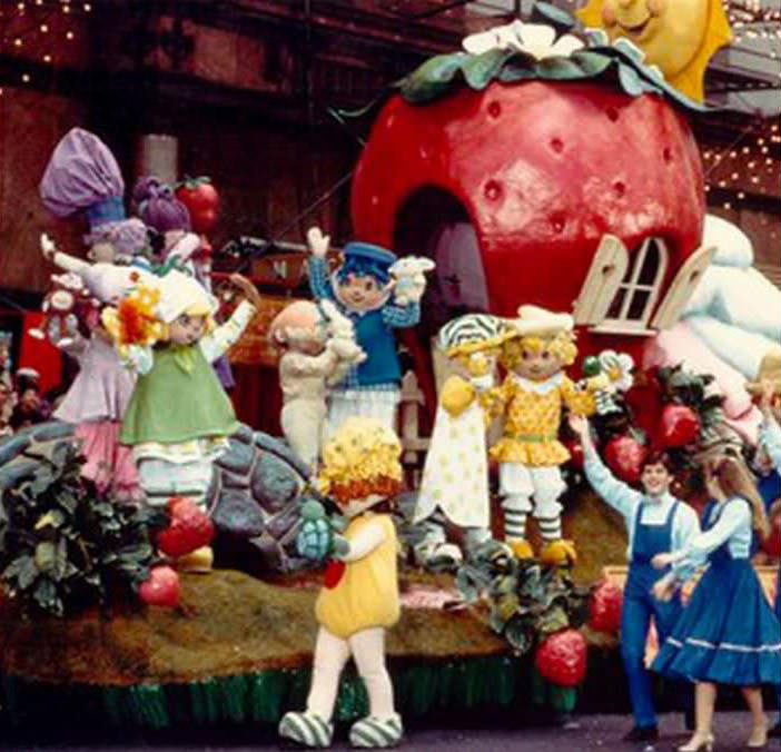 Strawberry Shortcake Float Was A Highlight Of The Macy'S Thanksgiving Day Parade In The 1980S.