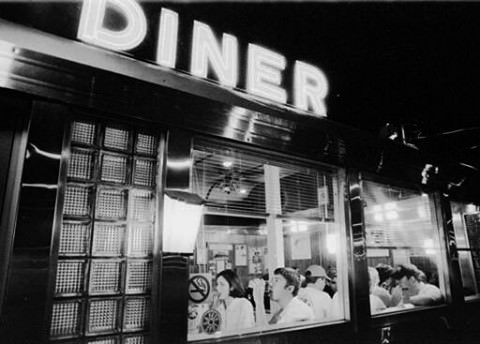 Gov. Andrew Cuomo Announces Indoor Dining In New York City, The Victory Diner In Dongan Hills Is Seen Packed For A Late Night Meal, 1996.