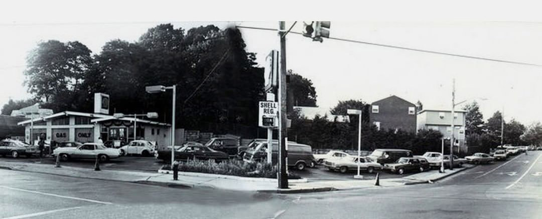 Long Gas Lines At Shell Station At Hylan Blvd. And Steuben St., 1979.