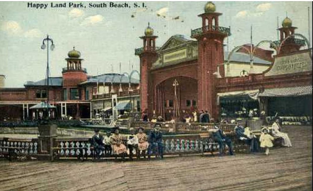 Happyland Park At Midland Beach, Early 1900S.