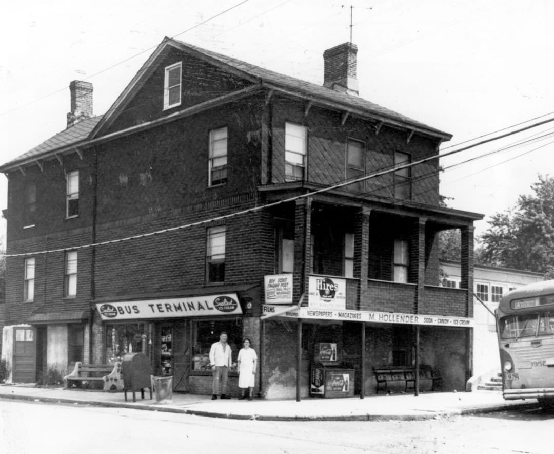 The Bennett House, Richmond, Part Of Historic Richmond Town Restoration, Circa 1950S.