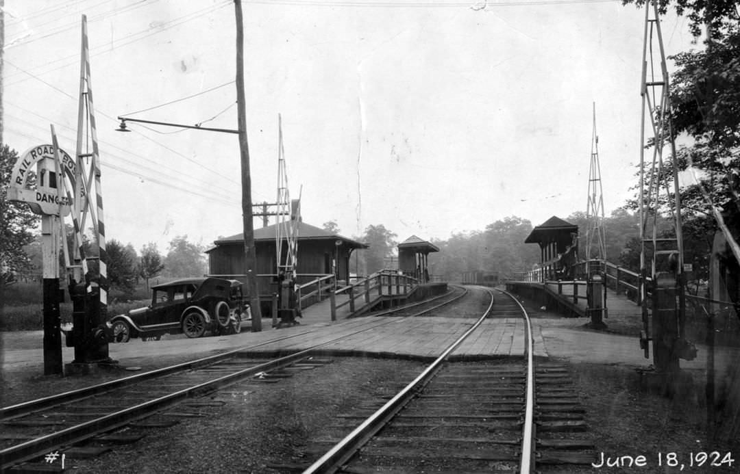 Seguine Ave. Crosses Staten Island Rapid Transit Station With Automobiles Visible At Left, 1924.