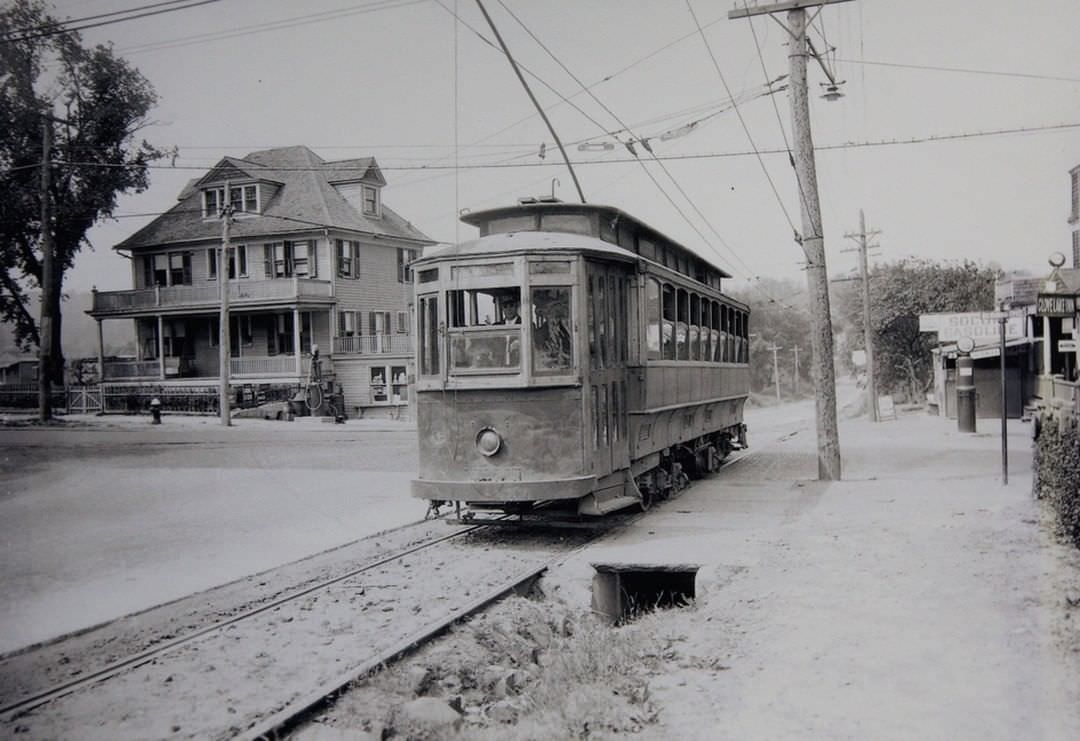 Richmond Turnpike At Clove Road, Circa 1923.