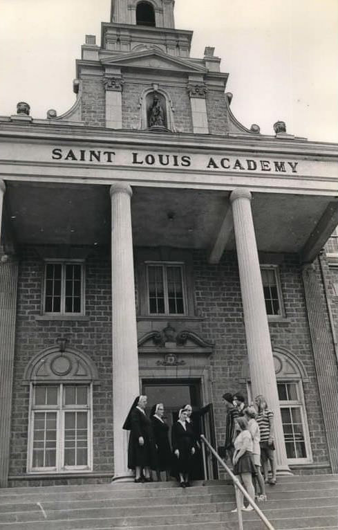 Students And Faculty On The Steps Of St. Louis Academy, An All-Girls Catholic High School, Circa 1970.