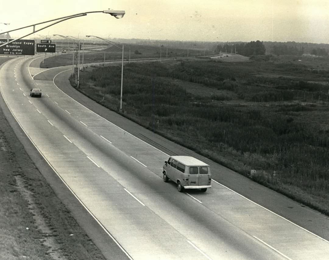 West Shore Expressway Without Cars, Staten Island, 1979.