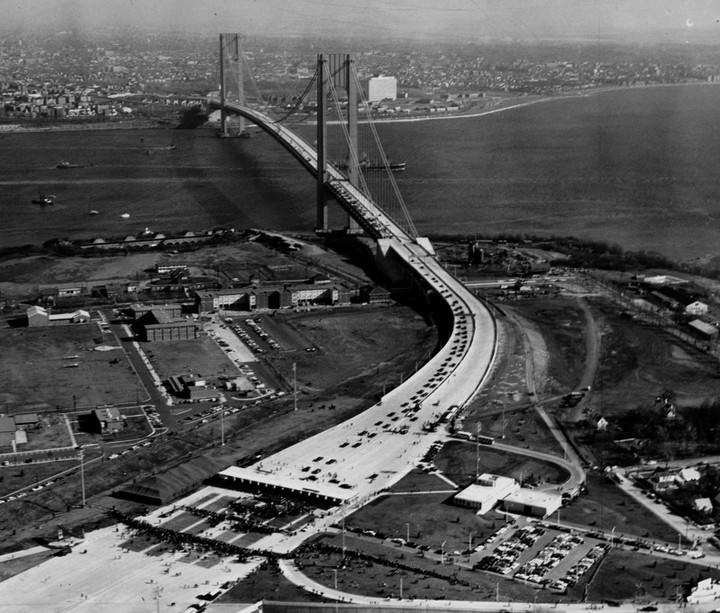 Cars Pack The Staten Island Expressway To Cross The Verrazzano-Narrows Bridge On Its Opening Day, 1964.