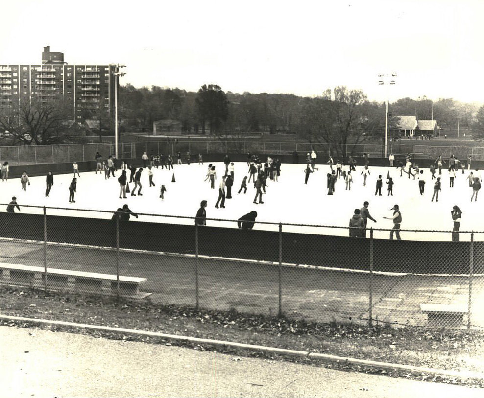 War Memorial Ice Skating Rink Opens In Clove Lakes Park, 1980.