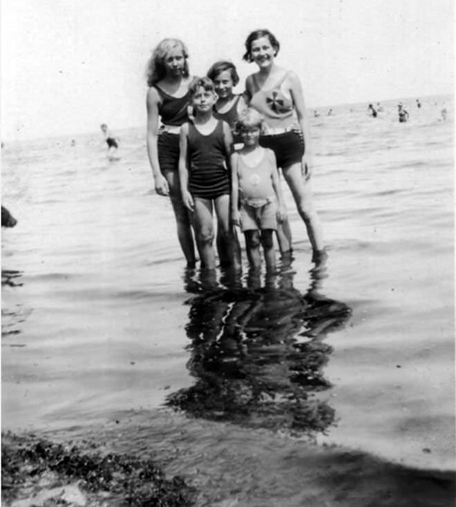Ann Askins, Marion Kotyza, Helen Loos, Buddy Loos, And Gladys Kotyza Pose At South Beach, Circa 1939.