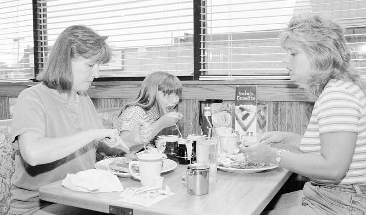 Perkins Family Restaurant On Hylan Blvd. Opened, First Customers On Opening Day, 1999.