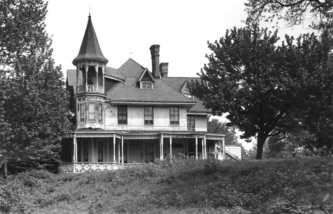 The Kreischer Mansion In Charleston, Pictured In May, 1989.