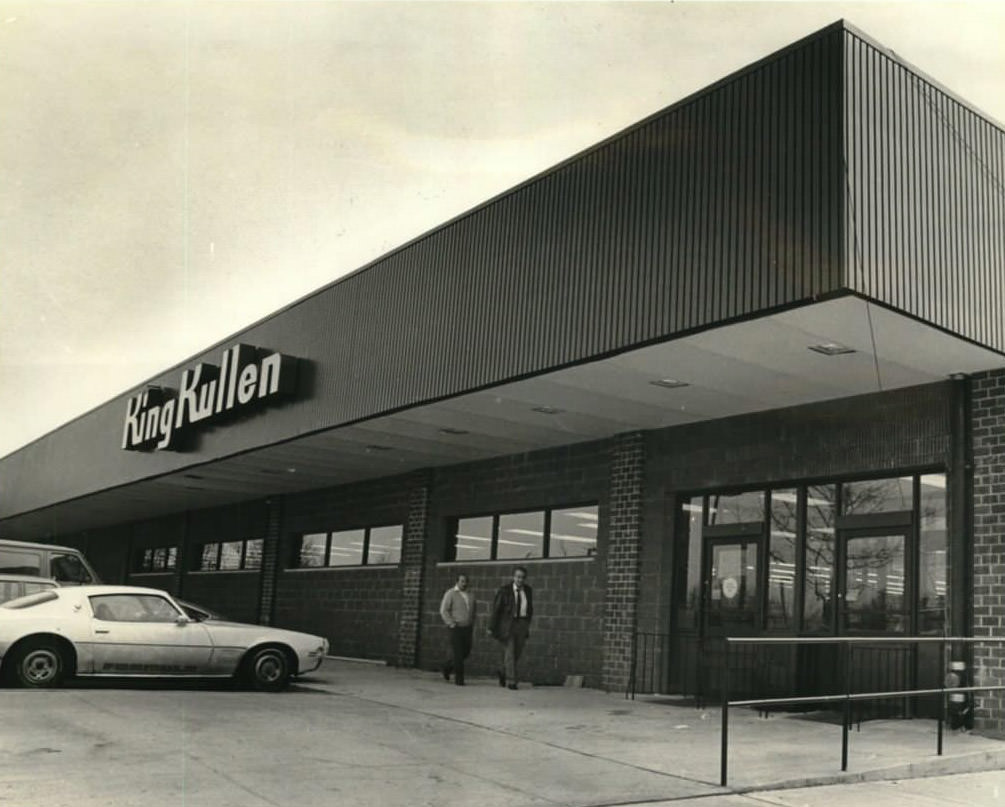 King Kullen, A Supermarket In Clifton On Bay Street, Part Of Staten Island'S History, 1980S