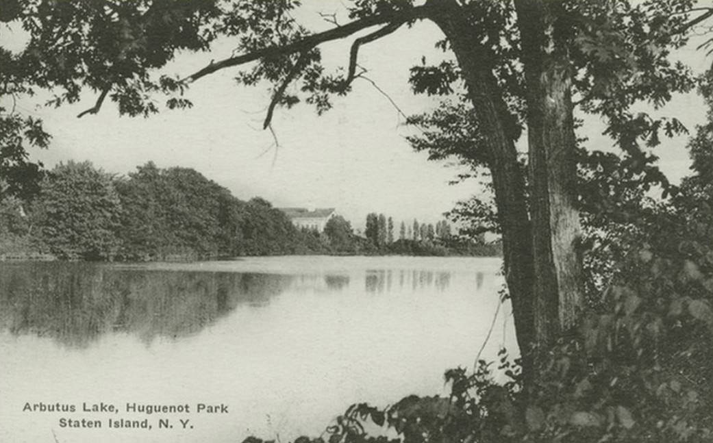 Arbutus Lake, Annadale, 1924.