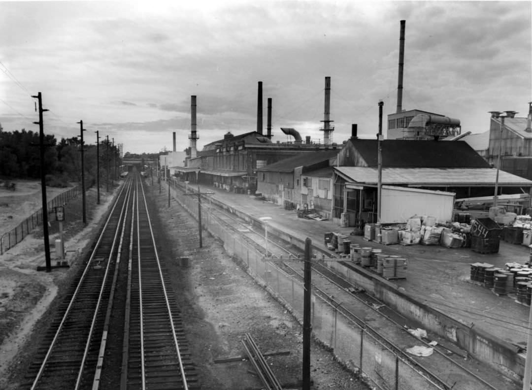 Nassau Smelting, Near The End Of The 1890S, Tottenville Copper Company Opened On Nassau Street; Later Renamed Nassau Smelting &Amp;Amp; Refining Co, It Contaminated The Site With Heavy Metals, Leading To A Massive Clean-Up In 2006. Circa 1890S