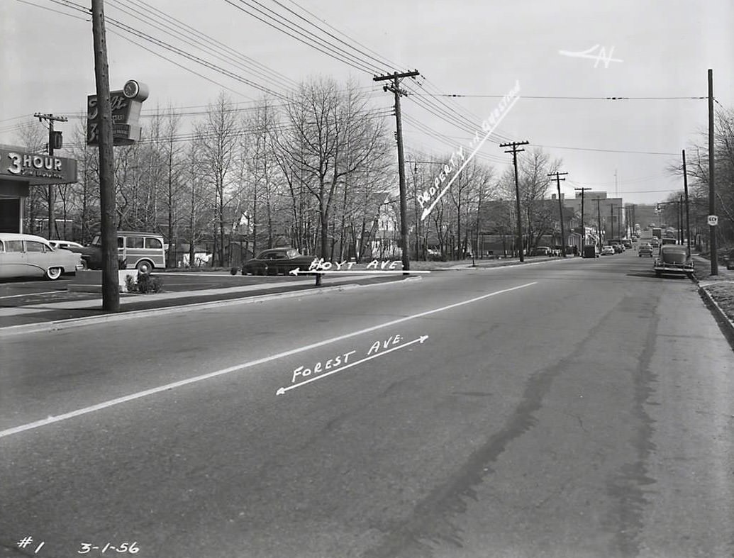 Forest And Hoyt Avenues Photographed By Herbert A. Flamm, 1956