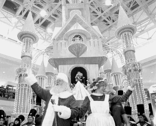 In 1995, Mr. And Mrs. Santa Claus Posed In Front Of Their Castle At The Staten Island Mall, 1995.