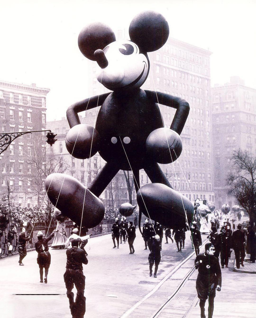 Fun Fact: First-Ever Mickey Mouse Balloon Designed With Walt Disney'S Help, 1934.