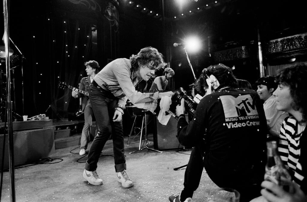 Staten Island'S Own David Johansen Performing At An Mtv New Year'S Eve Live Broadcast At The Diplomat Hotel In New York City, 1981.