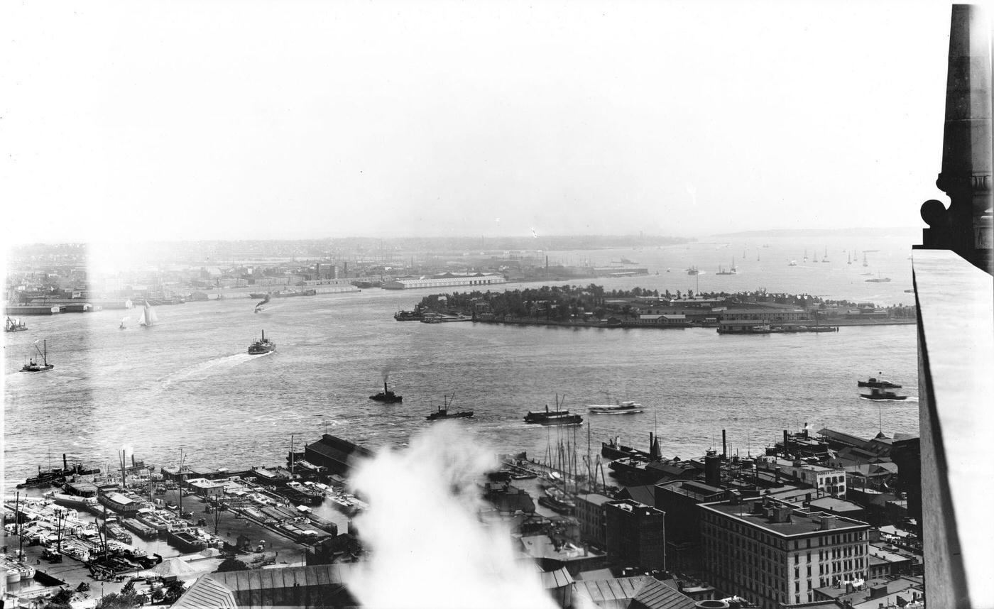 High-Angle View Of Brooklyn And Governor'S Island From Lower Manhattan; Staten Island In Background, Mid 1900S.
