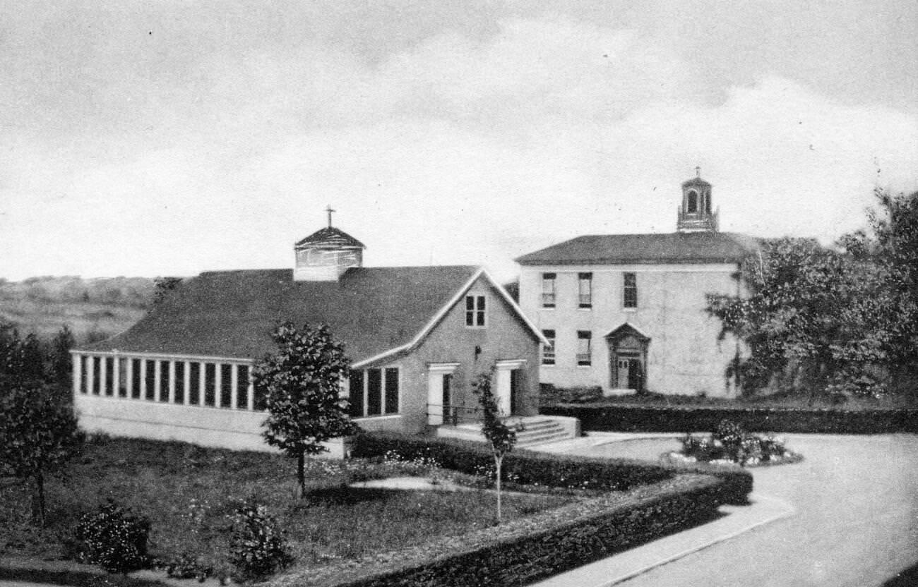 Chapel And Cottage At Saint Joseph'S-By-The-Sea, A Private School In Staten Island, 1900.
