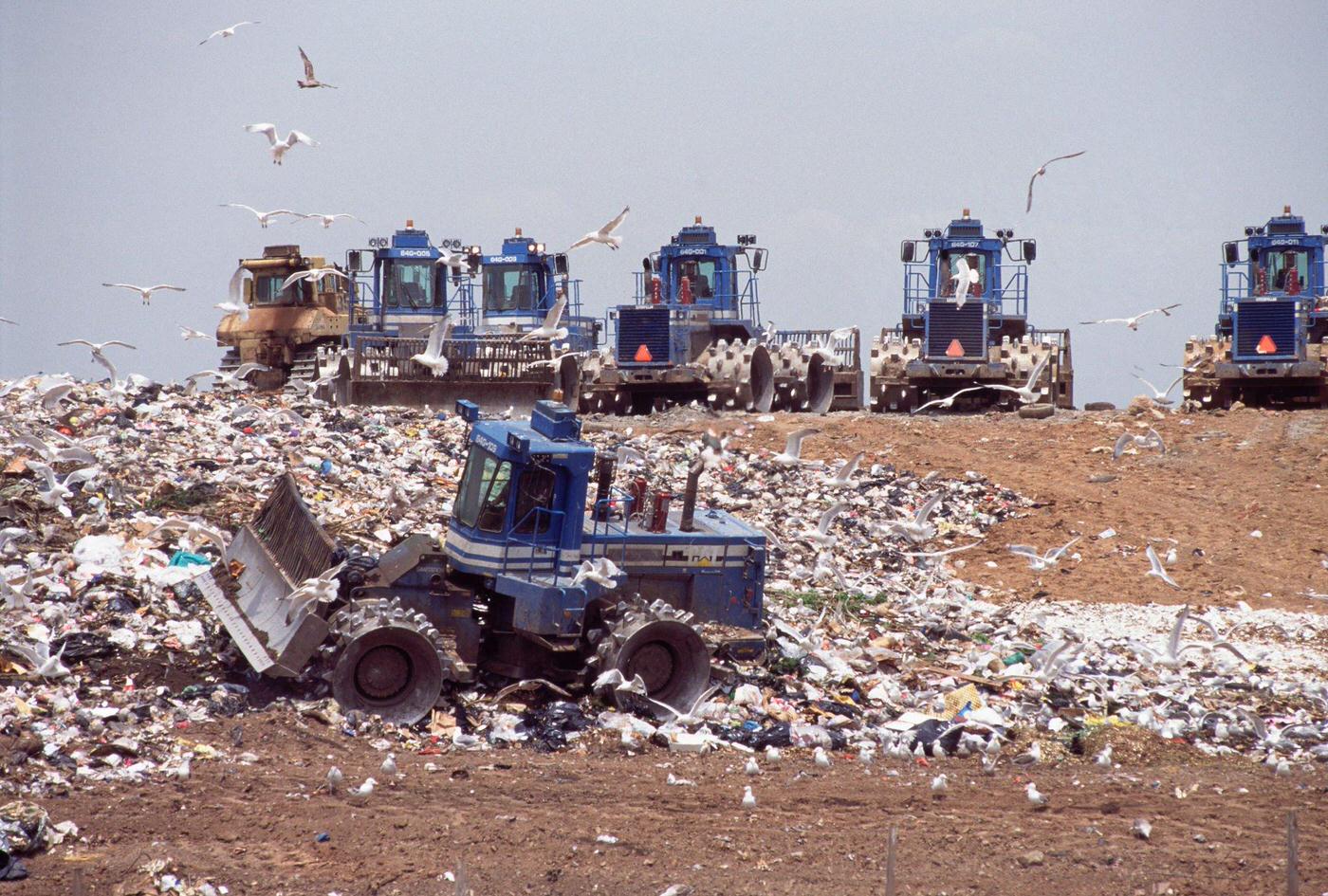 Bulldozers At Freshkills Landfill, World'S Largest Landfill, Staten Island.