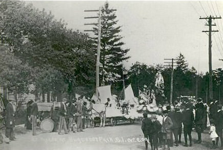 Hudson-Fulton Celebration At Huguenot Park, Staten Island, Commemorating Hudson River Discovery And Fulton'S Steamboat, 1909.