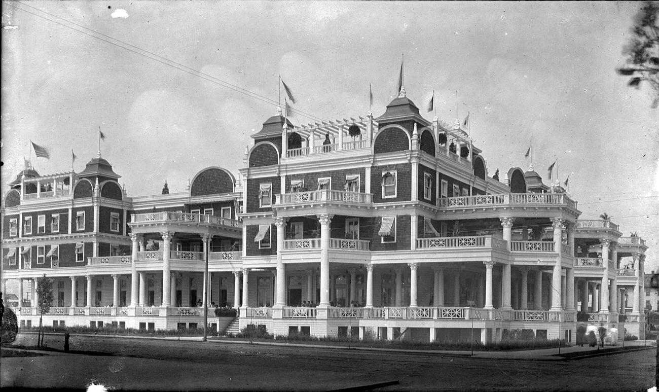 The Riccadonna Hotel On Ocean Parkway &Amp;Amp; Sea Breeze Avenue, Brooklyn, Late 1890S.