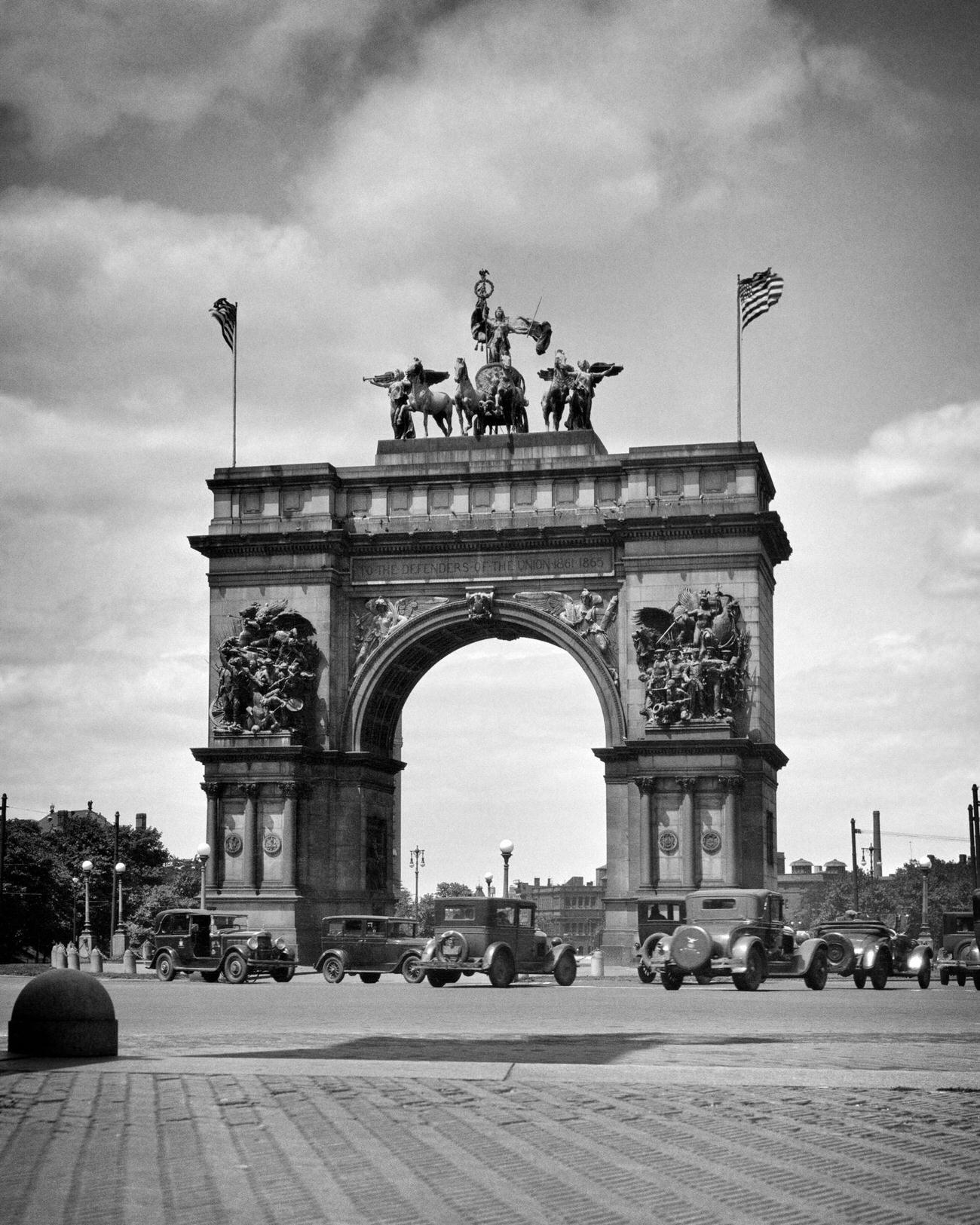 Sailors And Soldiers Arch In Grand Army Plaza, Brooklyn, 1920S.