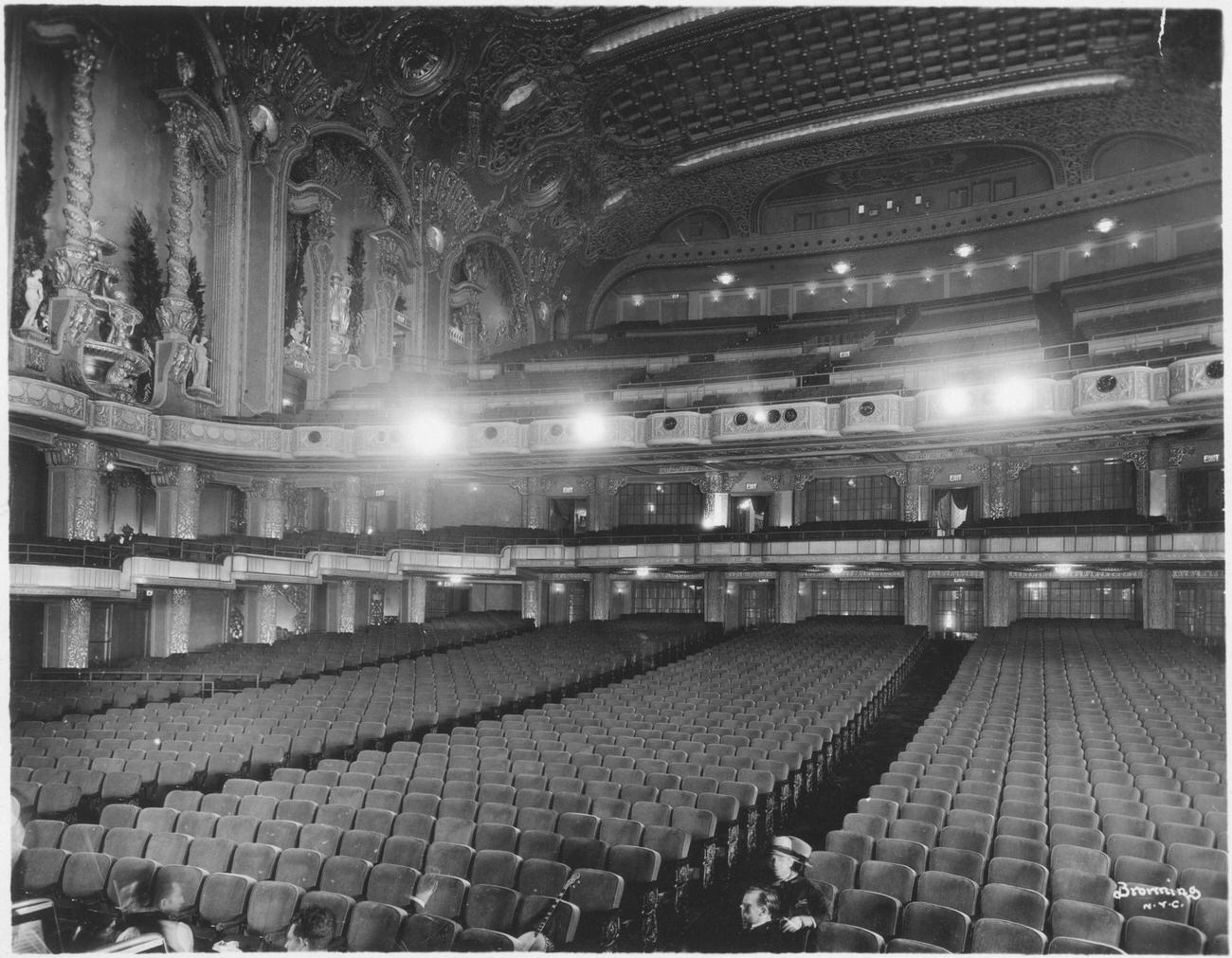 New Paramount Theatre In Brooklyn, 1929