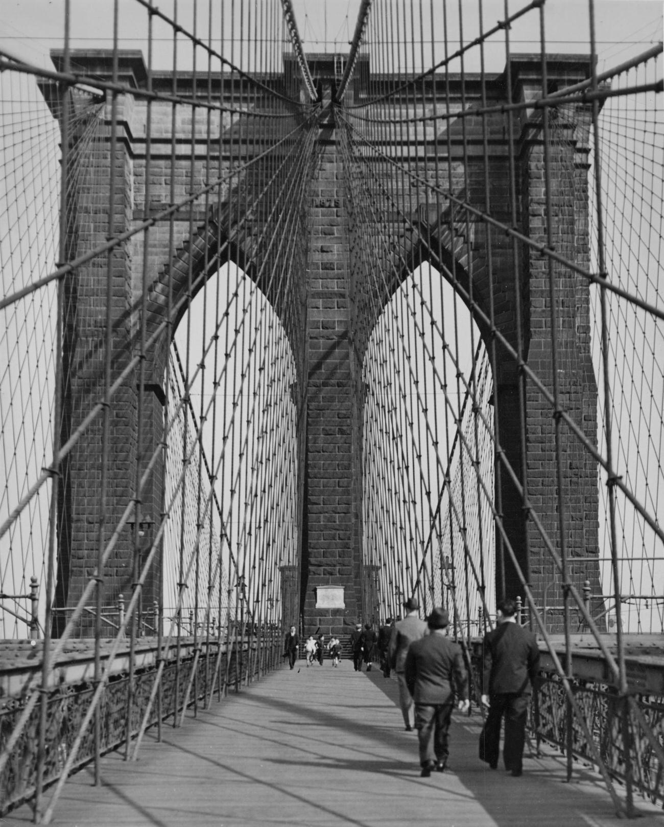 Pedestrians Walking On Brooklyn Bridge, 1920S Or 1930S