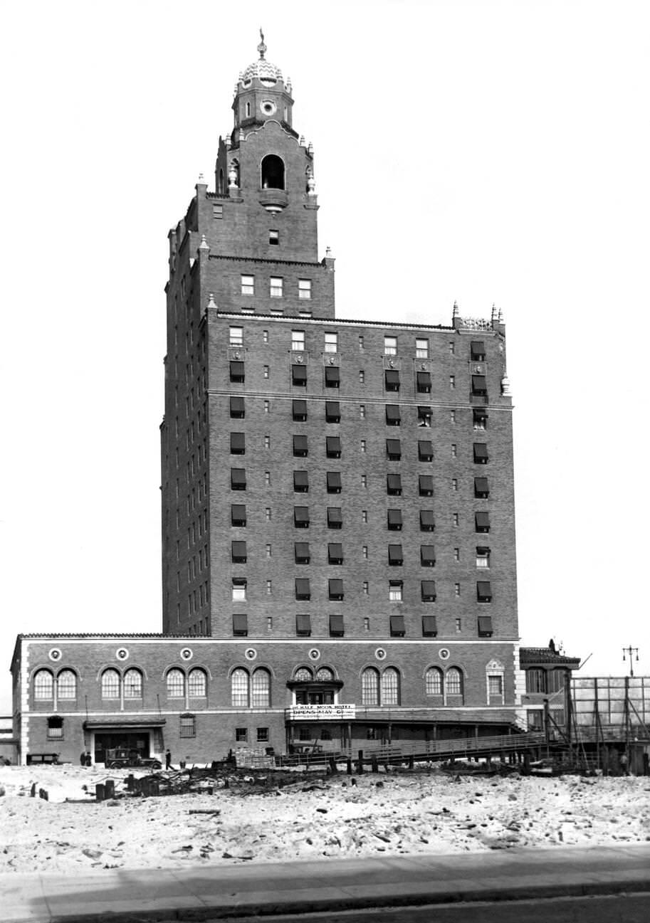 Governor Alfred Smith Opening The New Half Moon Hotel On Coney Island'S Boardwalk, Brooklyn, May 6, 1927.