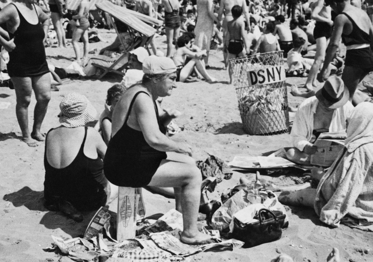 Elderly Woman Eating Lunch With Other Sunbathers On Coney Island Beach, Brooklyn, 28Th June 1935.