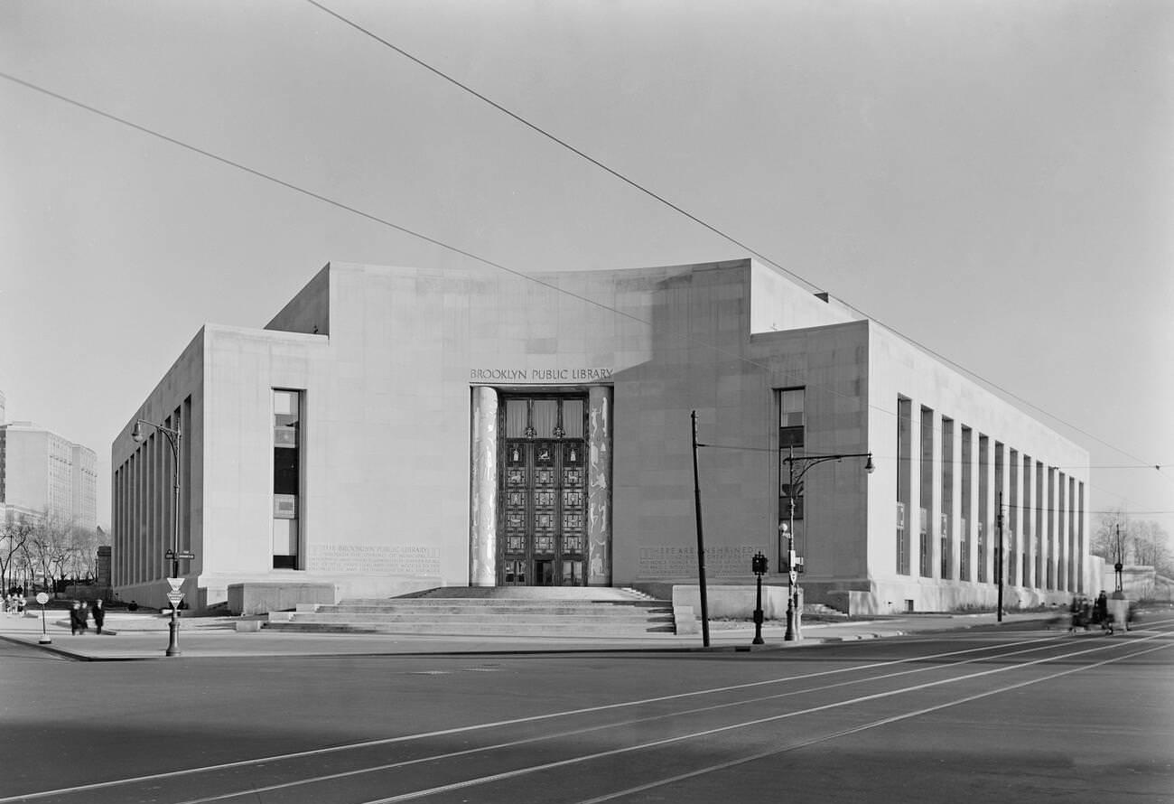 Brooklyn Public Library, Prospect Park Plaza, 1941
