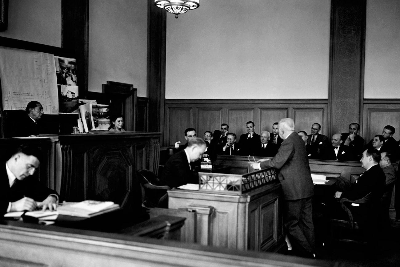 Witness Testifies In Nicholas Trinchillo Trial, Brooklyn, 1946.