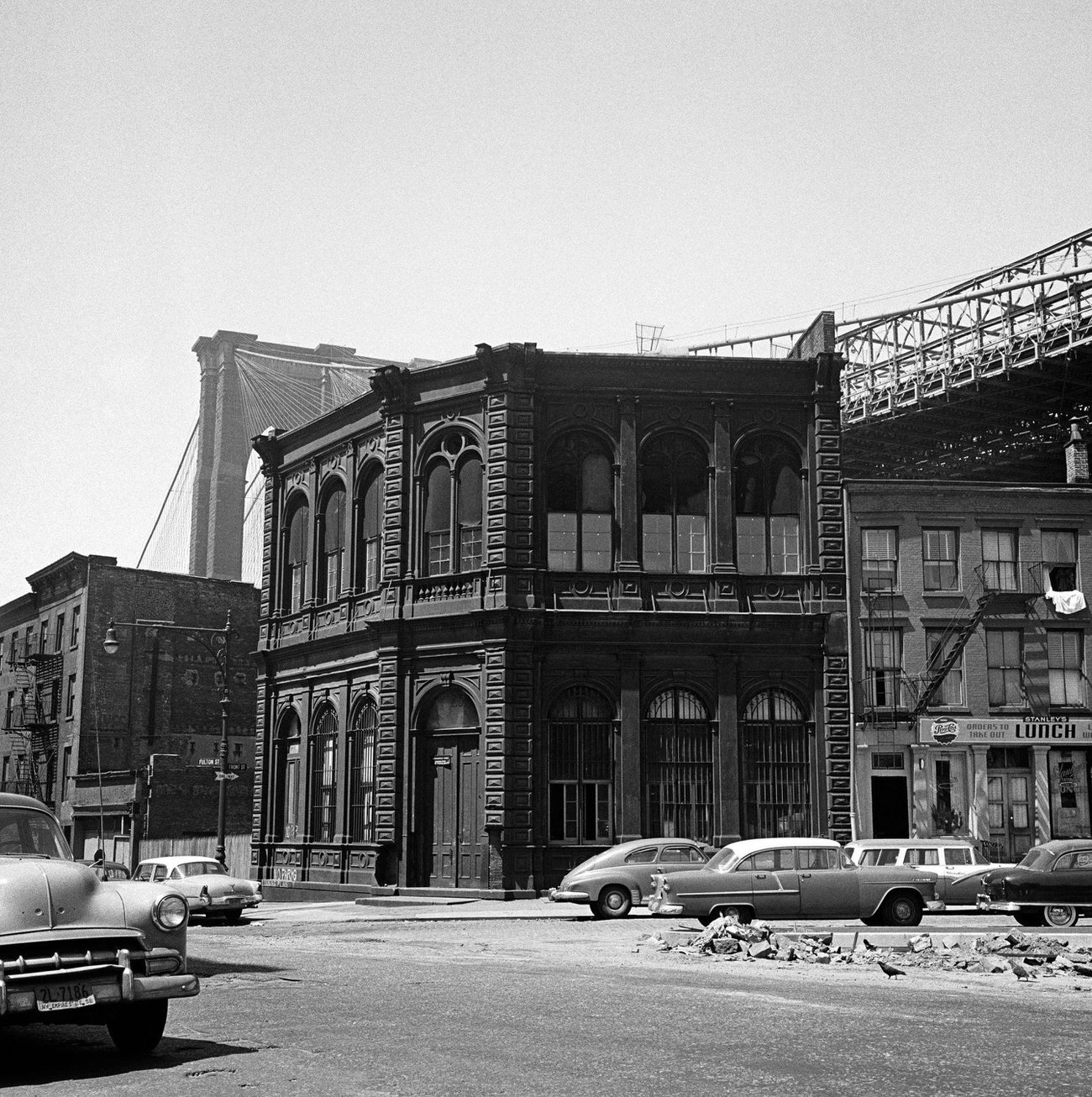 Fulton And Front Streets With Brooklyn Bridge In The Background, Brooklyn Heights, 1958.