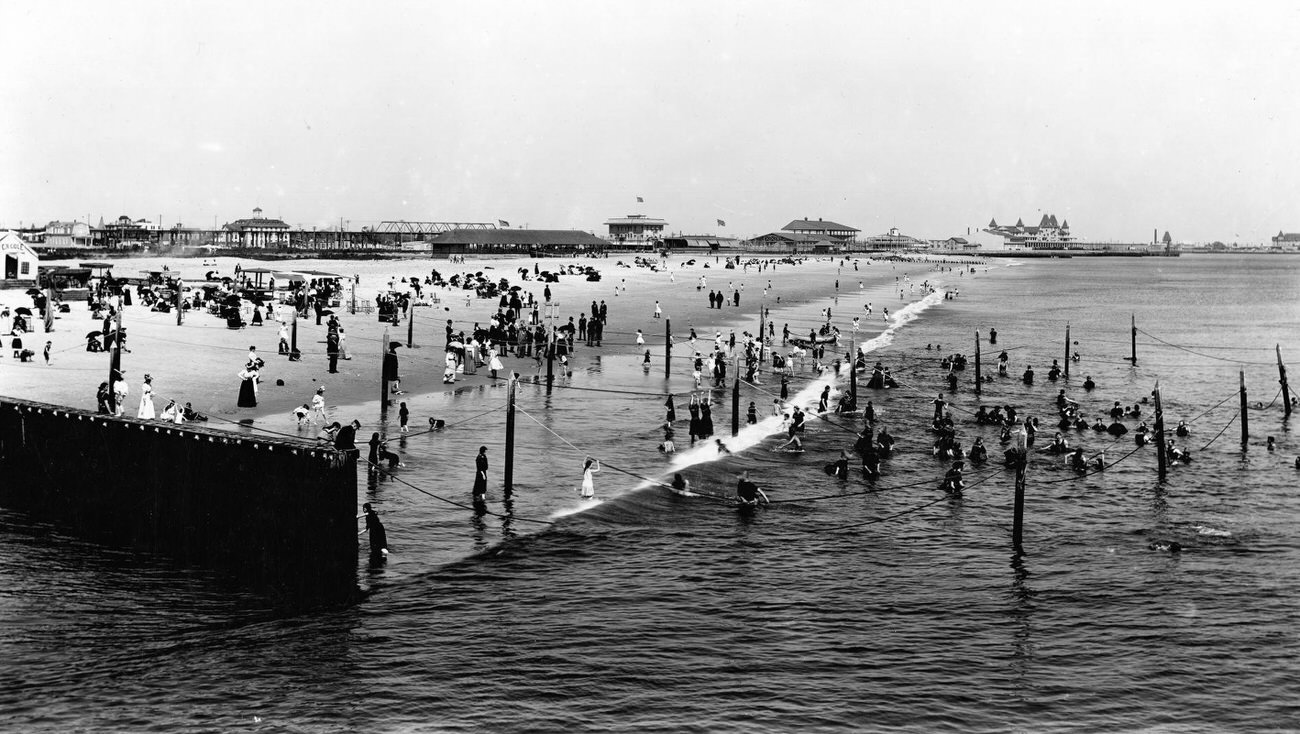 Beachgoers Swimming With Manhattan Hotel In The Background, Early 1910S