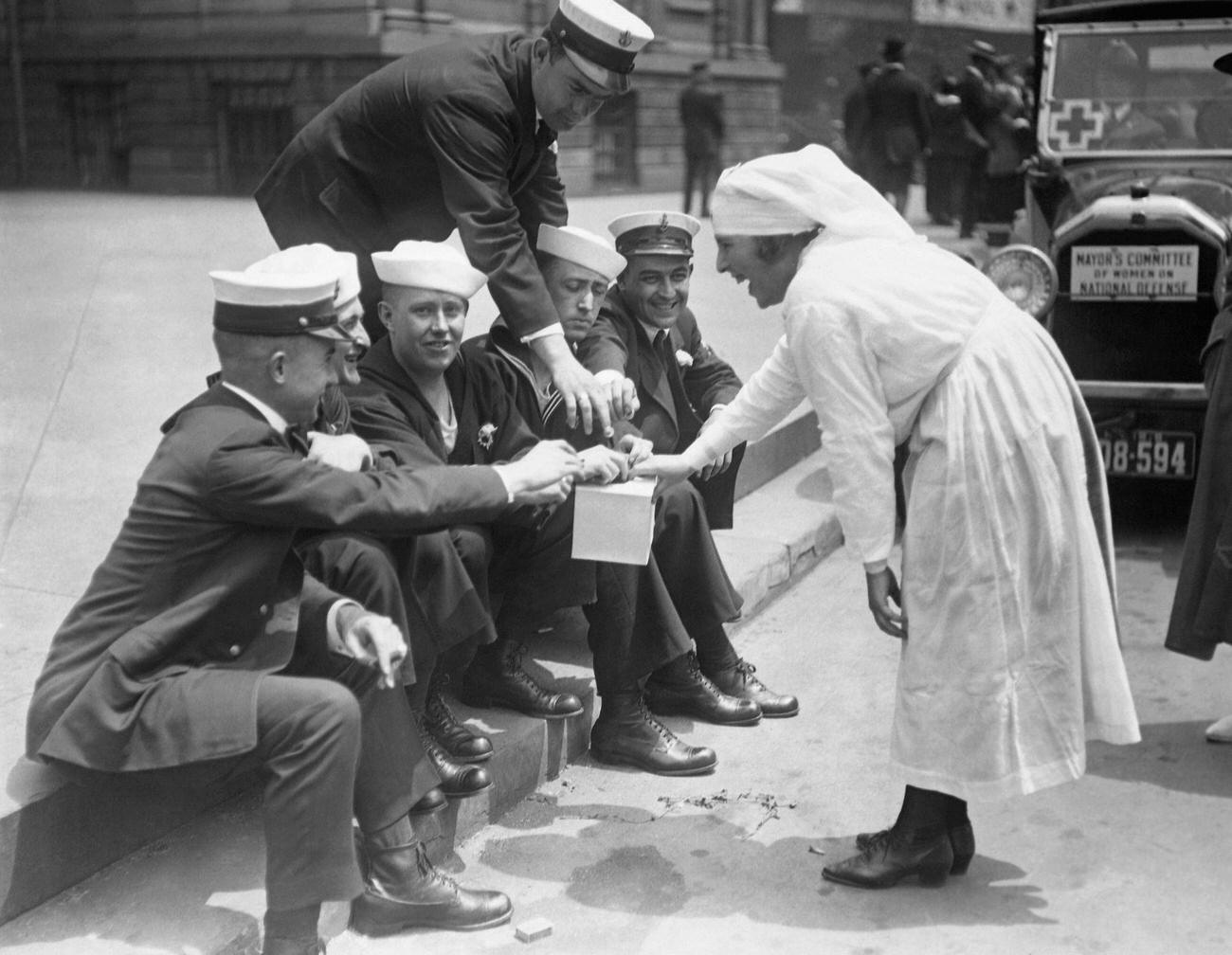 American Red Cross Nurse Collecting From Sailors, Lucy Freeman, A.a.u. Champion.