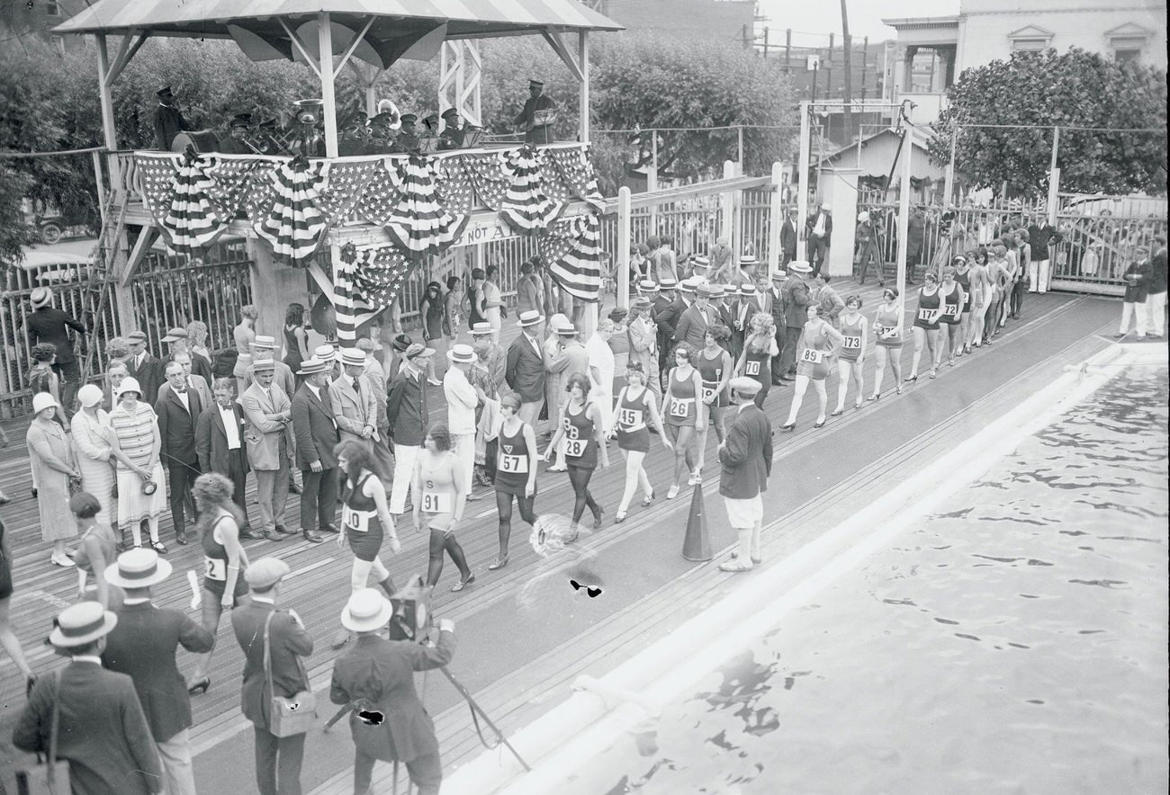 General View Of Coney Island Beauty Parade