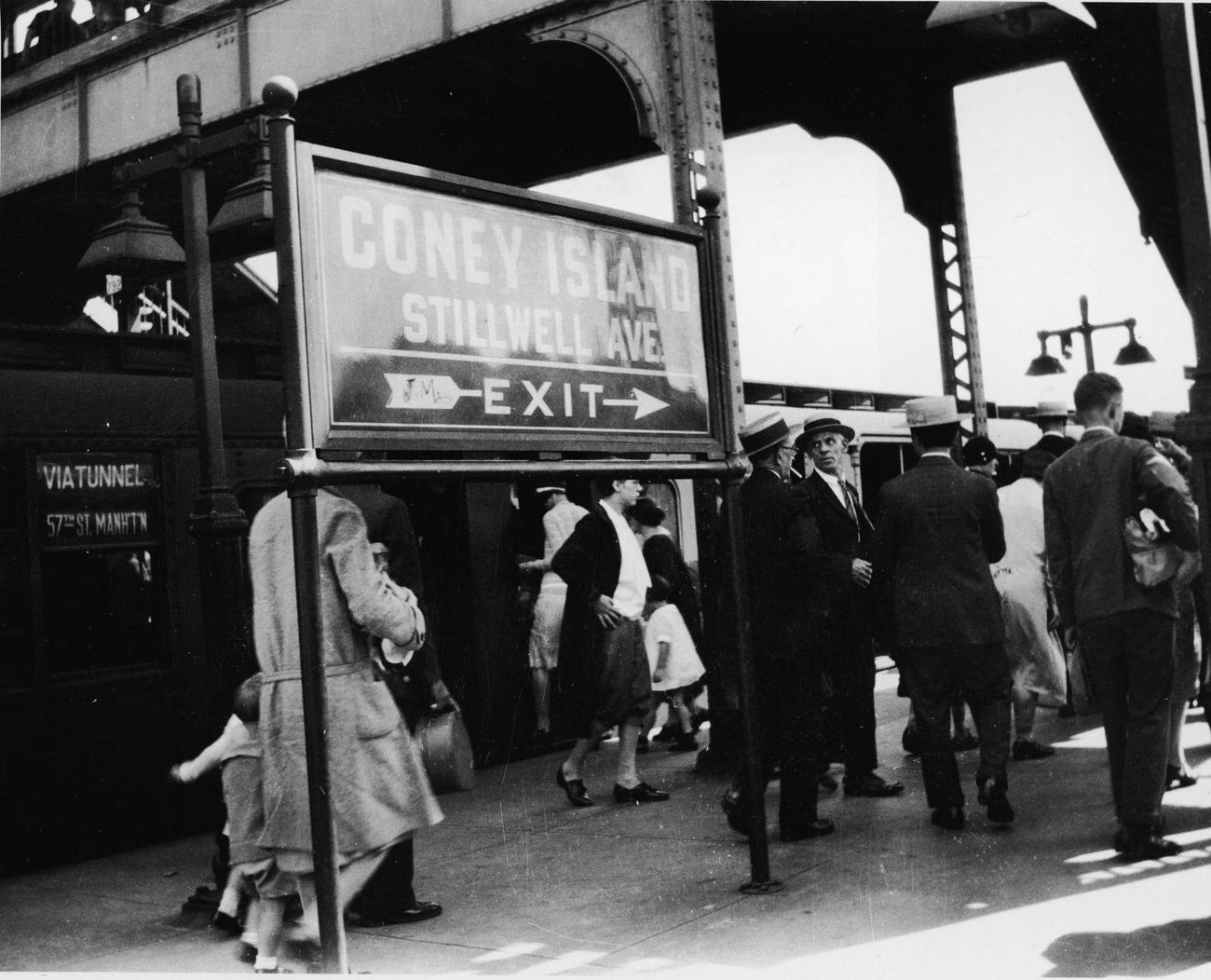 Commuters At Coney Island Subway Platform, 1920S