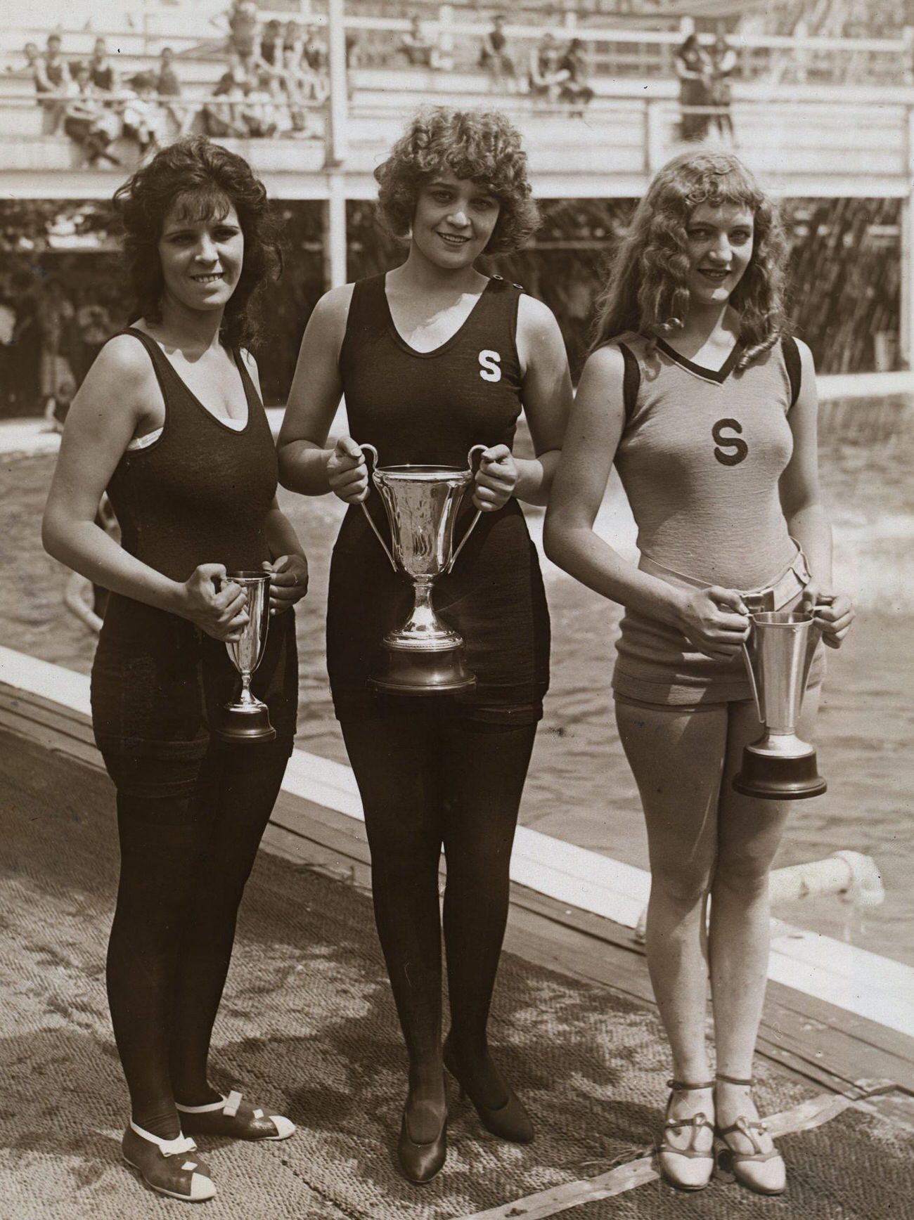 Beauty Contest Winners At Brighton Beach, 1923