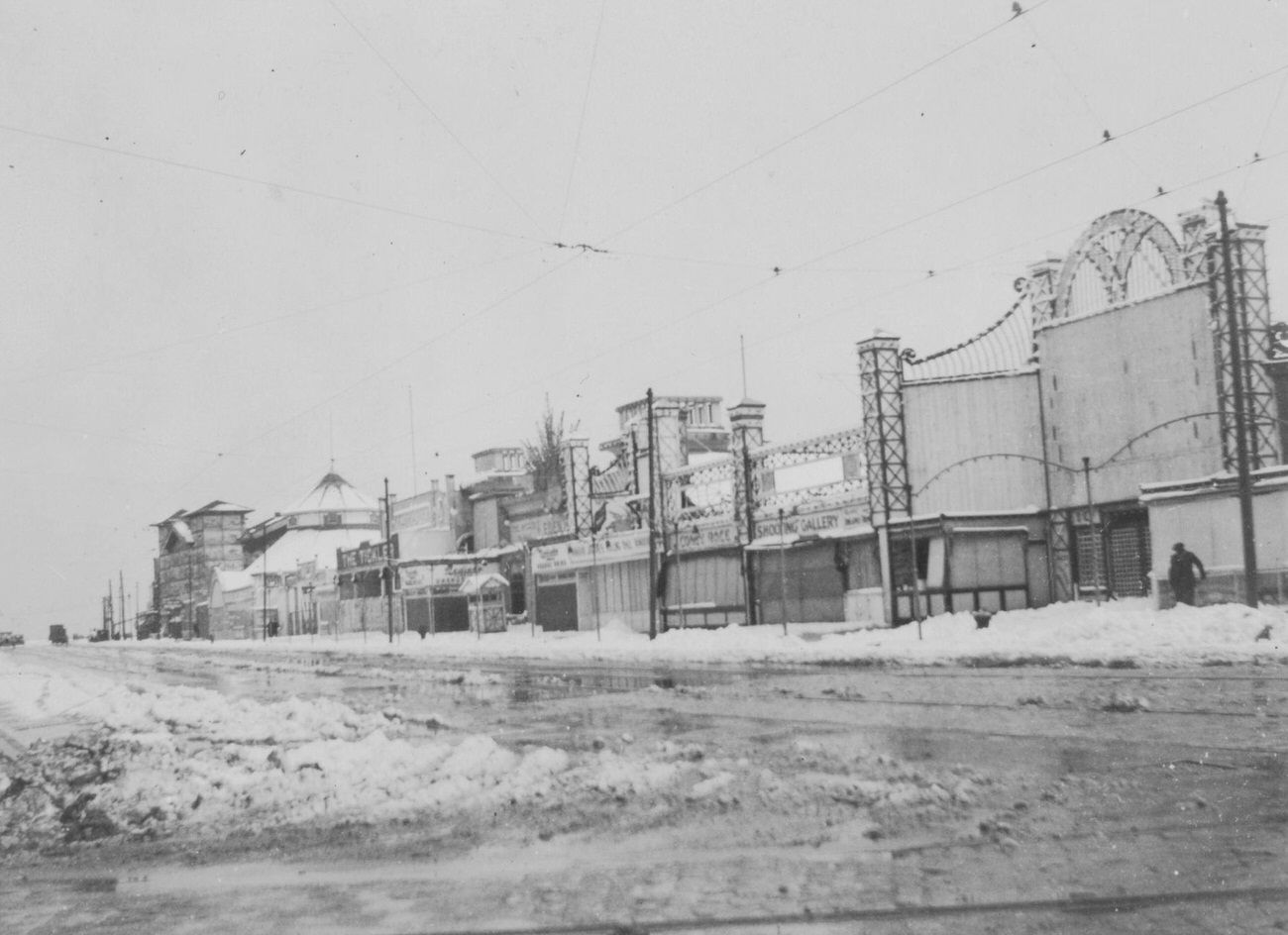 Surf Avenue View, East From Thompson'S Walk To W. 12 Street, 1924.