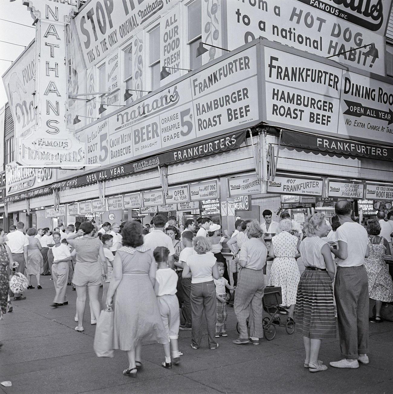 Exterior Of Nathan'S Hot Dog Emporium, August 1954