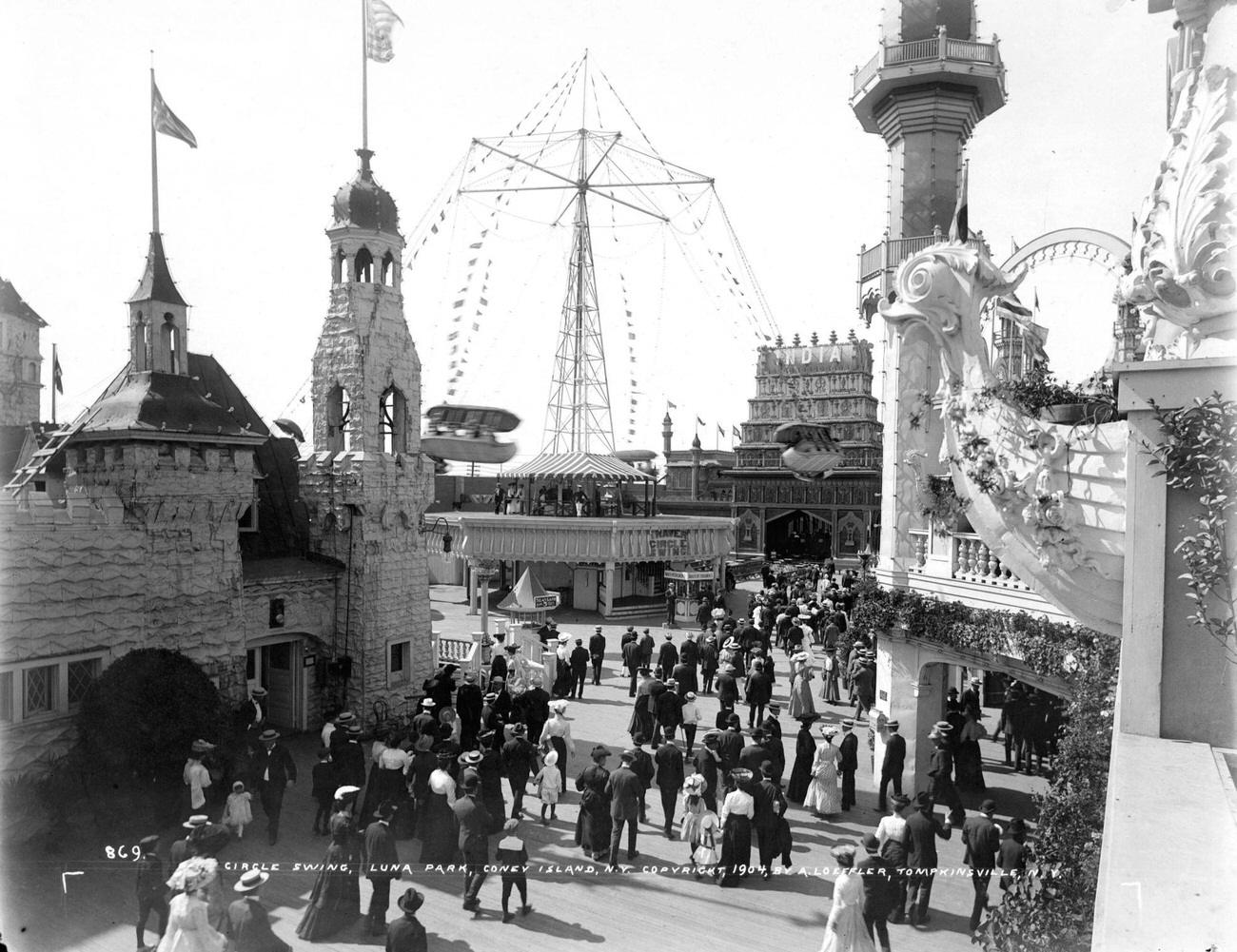 Luna Park'S Circle Swing, 1904