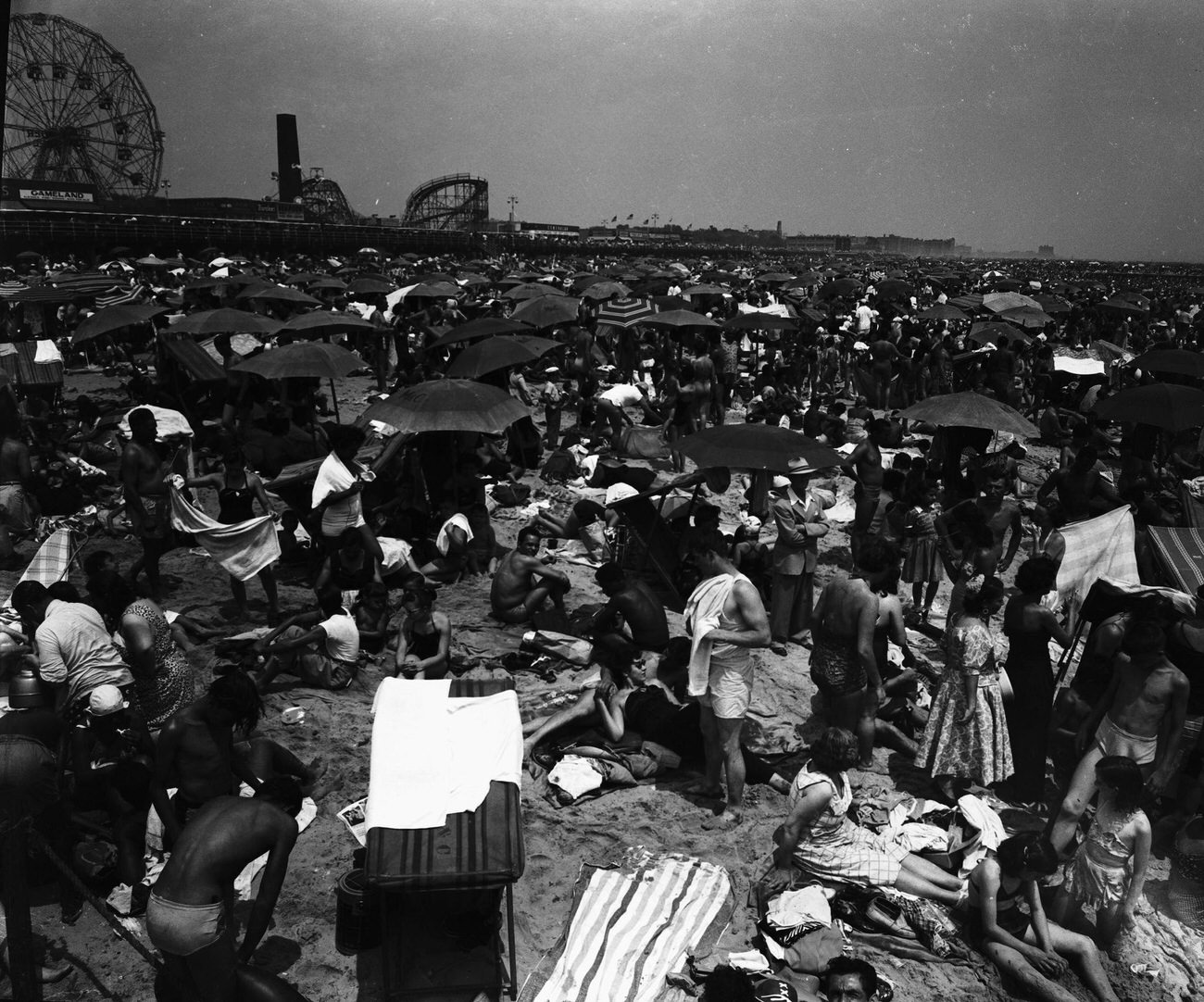 Beach At Coney Island On July 4Th, 1950S