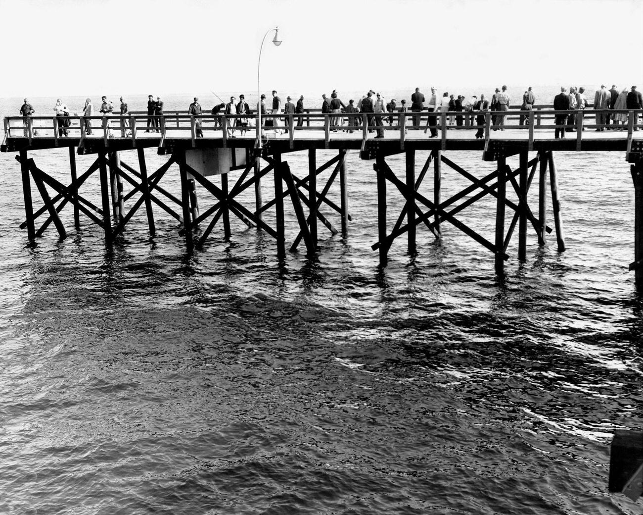 Reopened Steeplechase Pier Attracts Crowd, September 1957