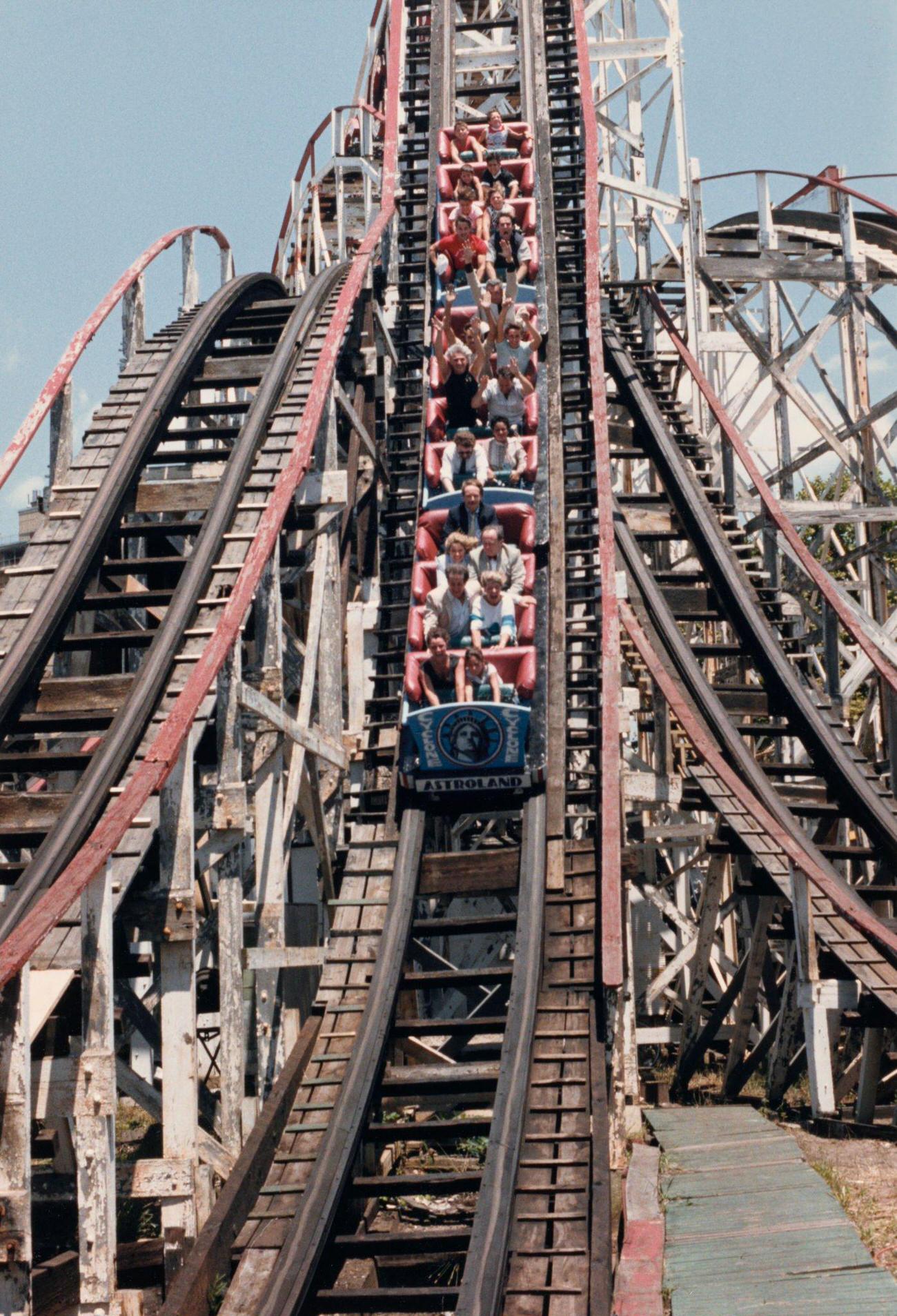 Cyclone Rollercoaster Reopens, Coney Island, 1986