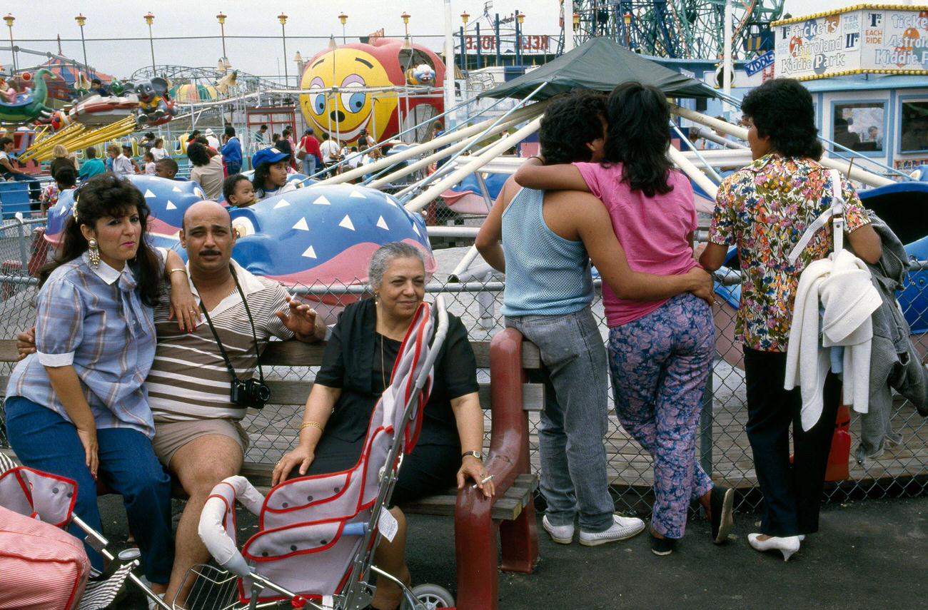 Crowd In Coney Island, 1990S