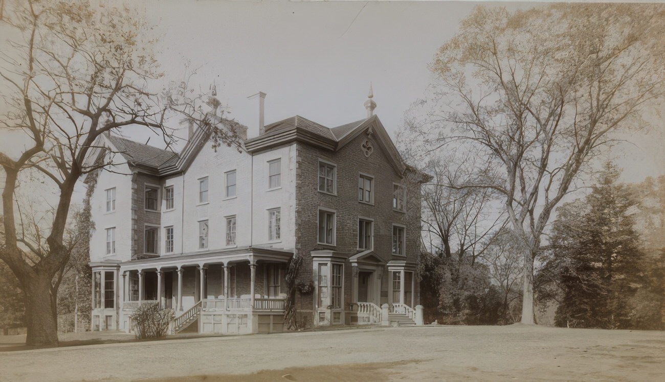 Lorillard Mansion, Bronx Park, November 1891.